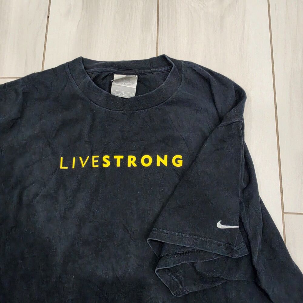 Nike LIVESTRONG Lance Armstrong Foundation Black T-Shirt Men’s XL